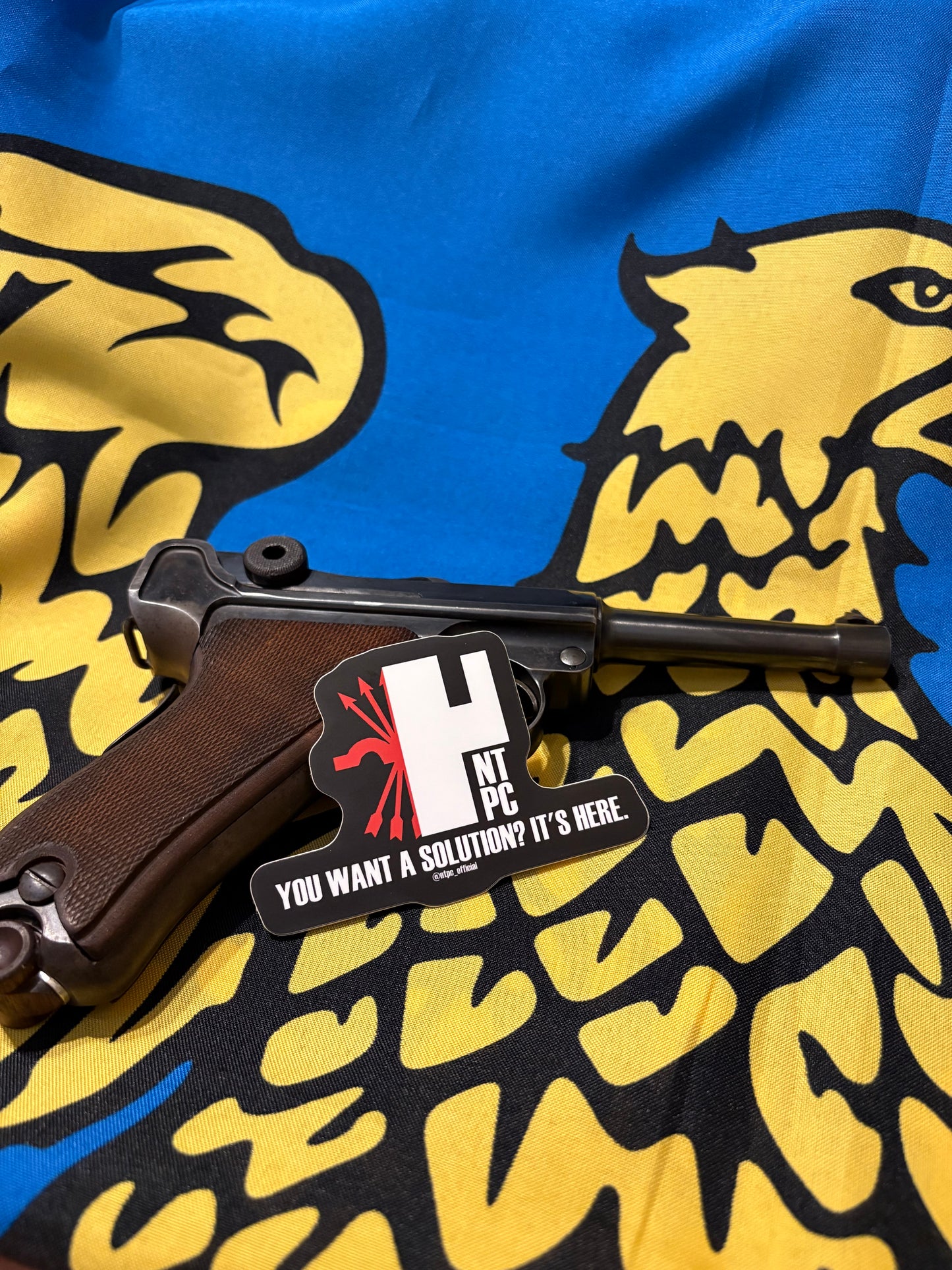Yoke/Arrows with Logo